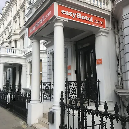 Easyhotel South Kensington-2